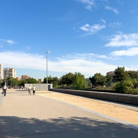 Madrid Rio Rooms Екстер'єр фото