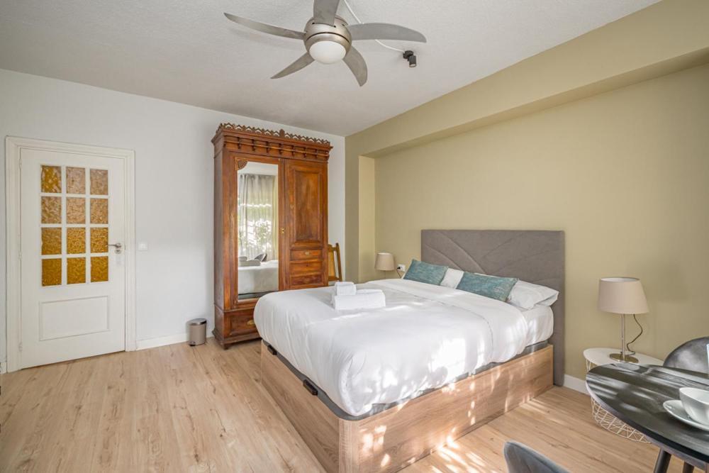 Madrid Rio Rooms Екстер'єр фото