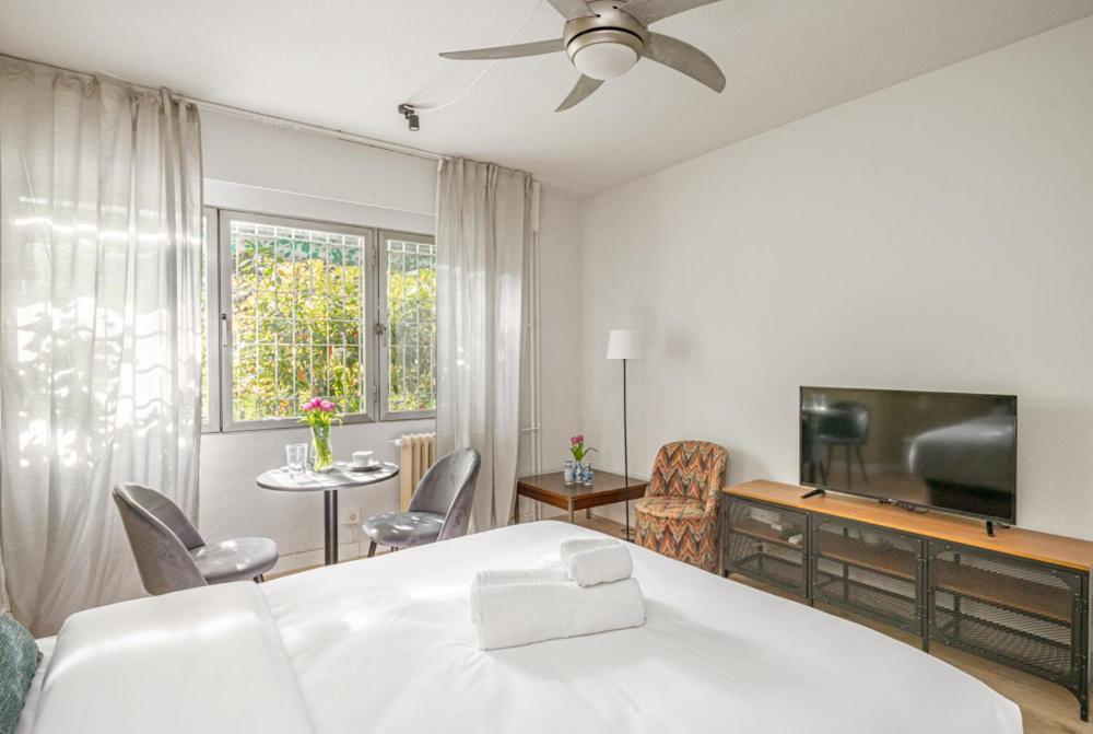 Madrid Rio Rooms Екстер'єр фото